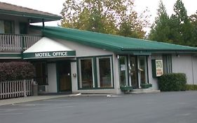 Cedarwood Inn Motel Ashland Or